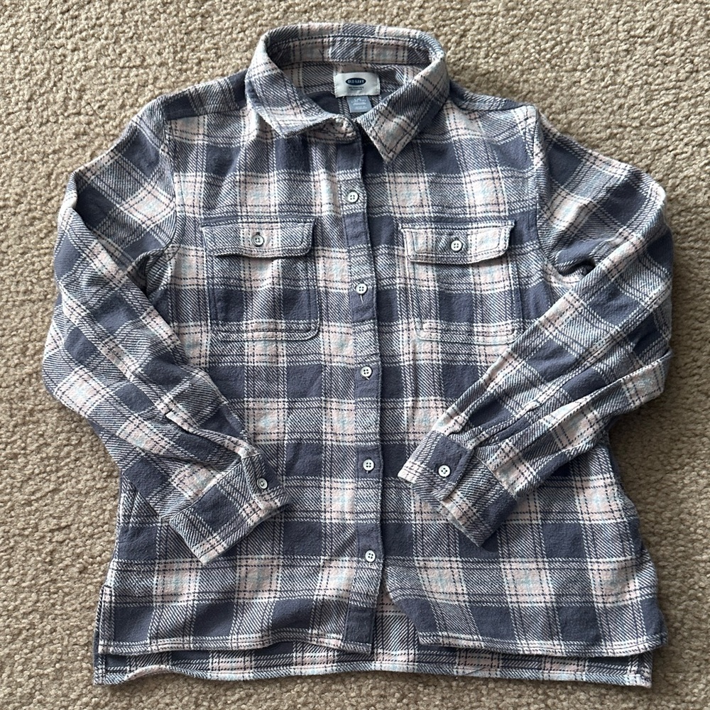 Old Navy Gray and White Plaid Shirt
